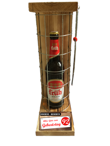 "Alles Gute zum 92 Geburtstag" Die Eiserne Reserve mit einer Flasche Früh Kölsch 0,50L