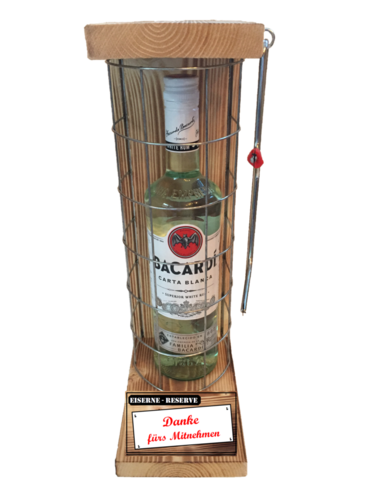 "Danke fürs Mitnehmen" Die Eiserne Reserve mit einer Flasche Bacardi Rum 0,70L